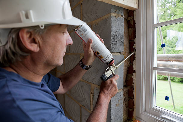 Best Spray Foam Insulation in Santa Moni, CA